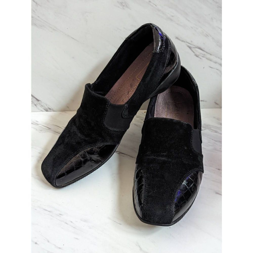 Clark's Women's Everyday Suede With Patent Croc Trim 1" Heel Loafers Clogs 8.5M
